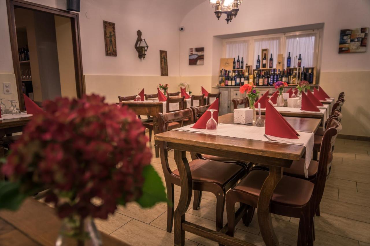 Ristorante Del Ponte Bed & Breakfast Cugnasco Eksteriør bilde