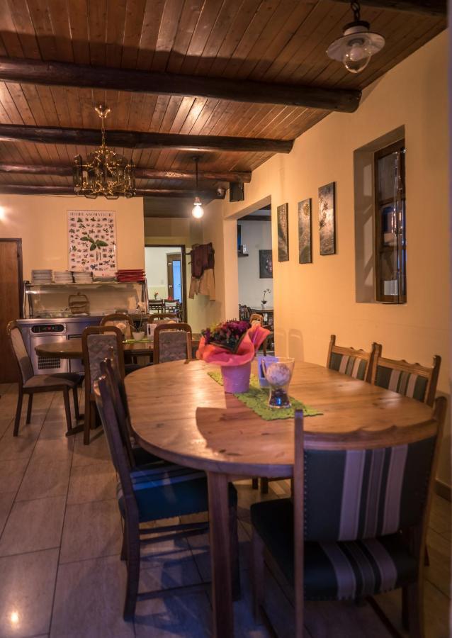 Ristorante Del Ponte Bed & Breakfast Cugnasco Eksteriør bilde